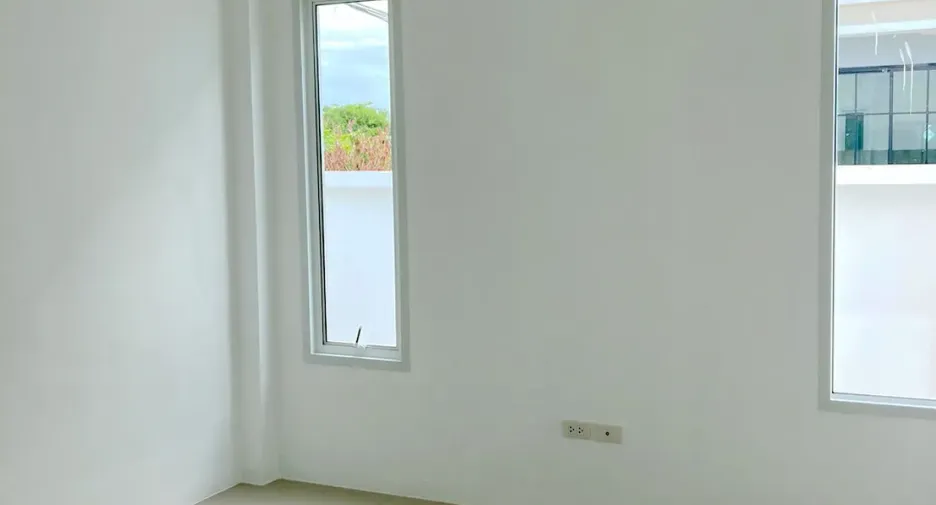 Haus zum Kauf mit 3 Zimmer in Don Tum, Nakhon Pathom