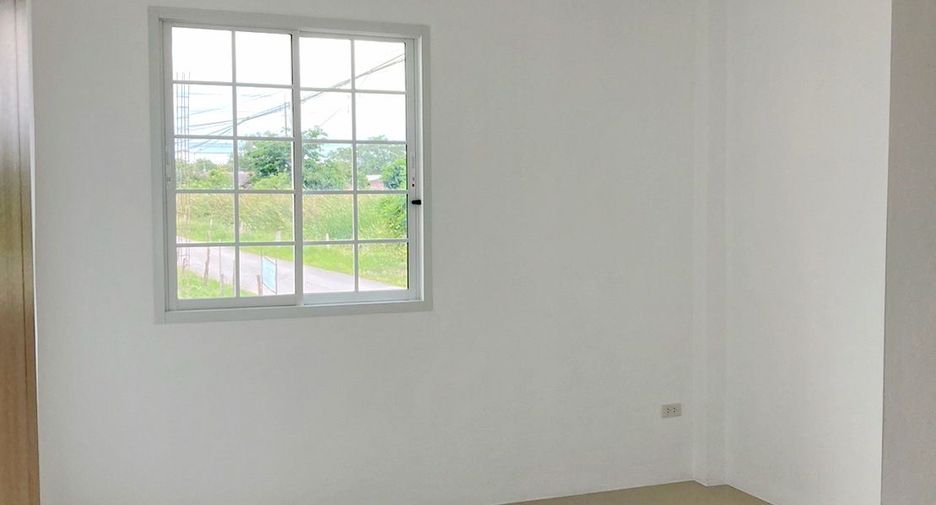 Haus zum Kauf mit 3 Zimmer in Don Tum, Nakhon Pathom
