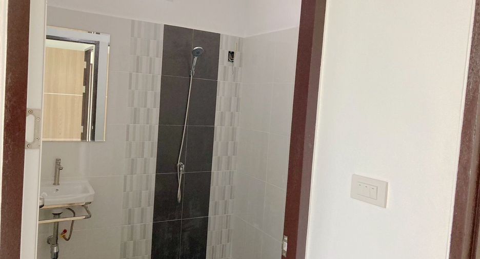 Haus zum Kauf mit 3 Zimmer in Don Tum, Nakhon Pathom