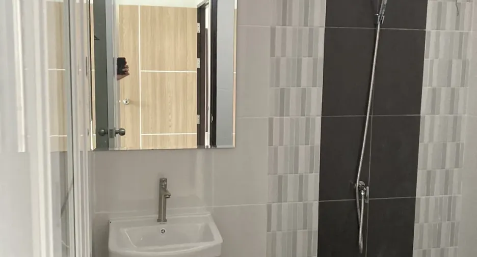 Haus zum Kauf mit 3 Zimmer in Don Tum, Nakhon Pathom