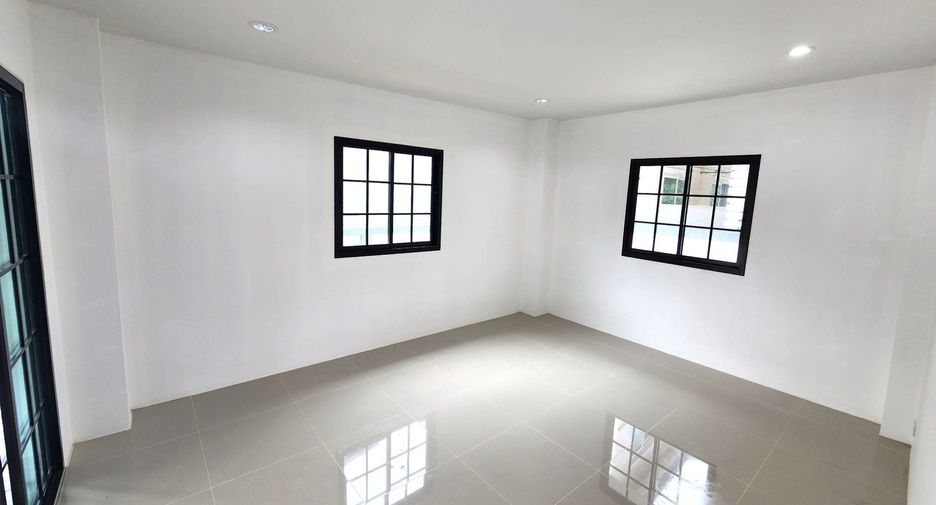 Haus zum Kauf mit 3 Zimmer in Lam Luk Ka, Pathum Thani