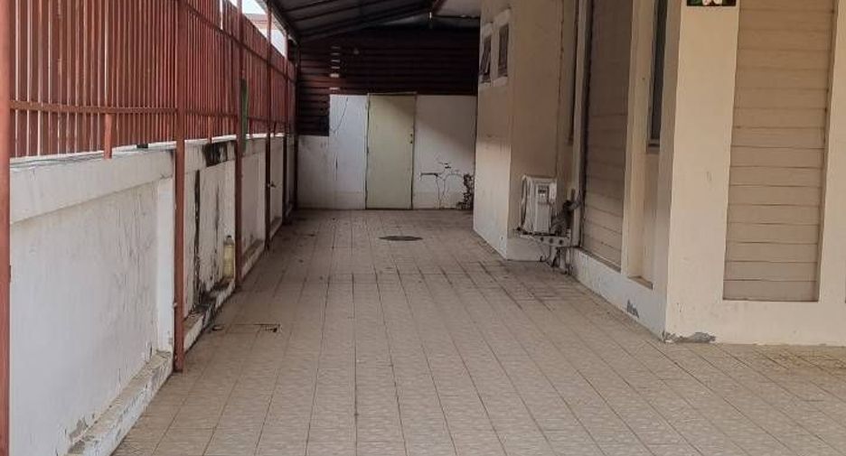 For sale 3 bedrooms house in Mueang Khon Kaen, Khon Kaen
