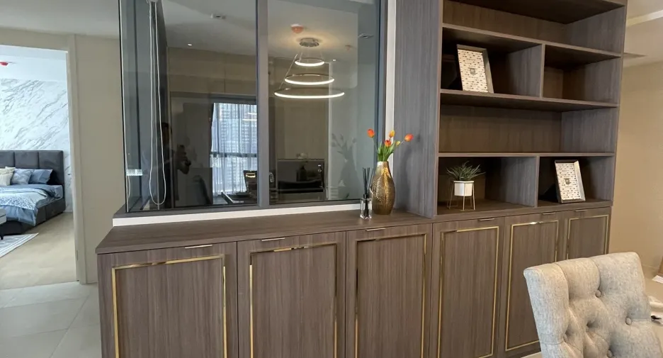 For sale 3 bedrooms condo in Watthana, Bangkok