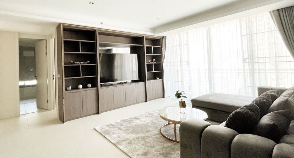 À vendre 3 chambres condo à Watthana, Bangkok