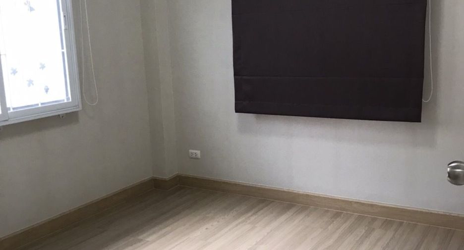 For sale 3 bedrooms house in Bang Kruai, Nonthaburi