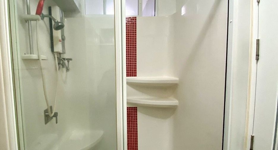 For sale 1 bed condo in Huai Khwang, Bangkok