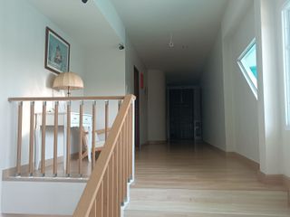 For sale 5 bedrooms villa in Mueang Chiang Rai, Chiang Rai
