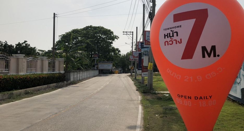 Продажа 3 спальни таунхаус в Bang Bua Thong, Нонтабури