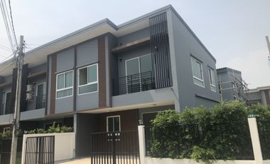 For sale 3 bedrooms townhouse in Bang Bua Thong, Nonthaburi