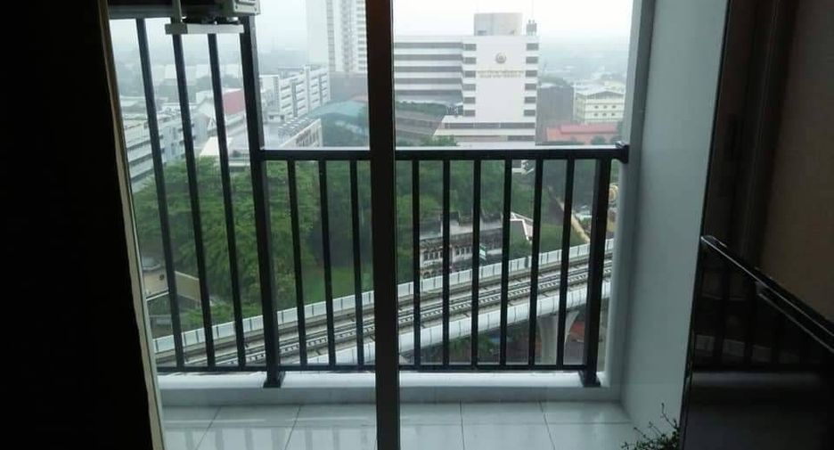 For sale 1 bed condo in Phasi Charoen, Bangkok