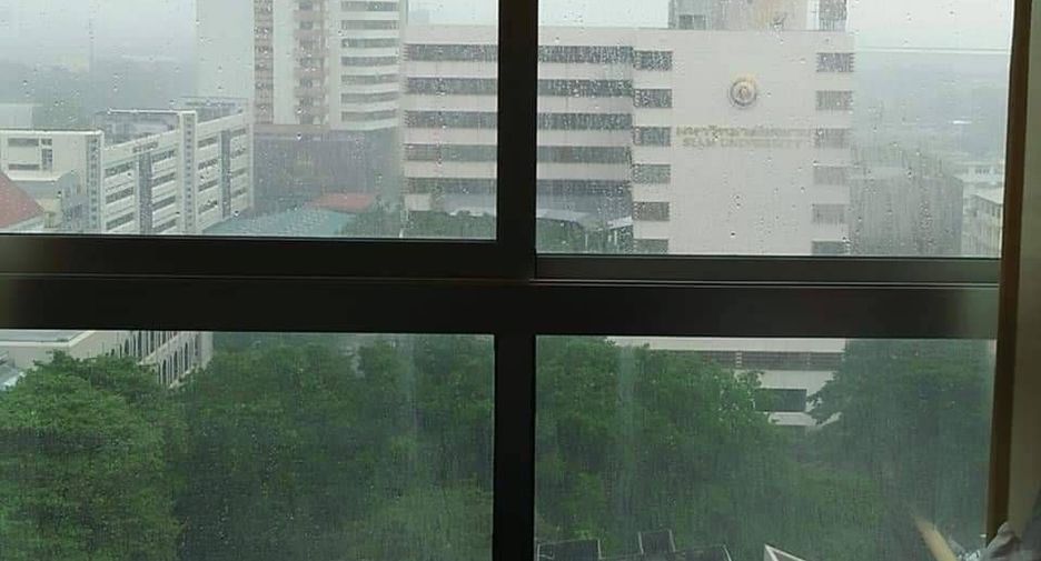 For sale 1 bed condo in Phasi Charoen, Bangkok