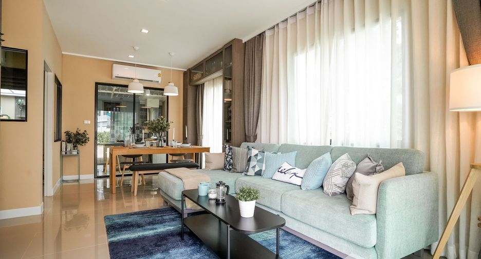 For sale 2 ベッドルーム townhouse in Sam Phran, Nakhon Pathom