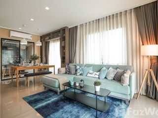 Reihenhaus zum Kauf mit 2 Zimmer in Sam Phran, Nakhon Pathom