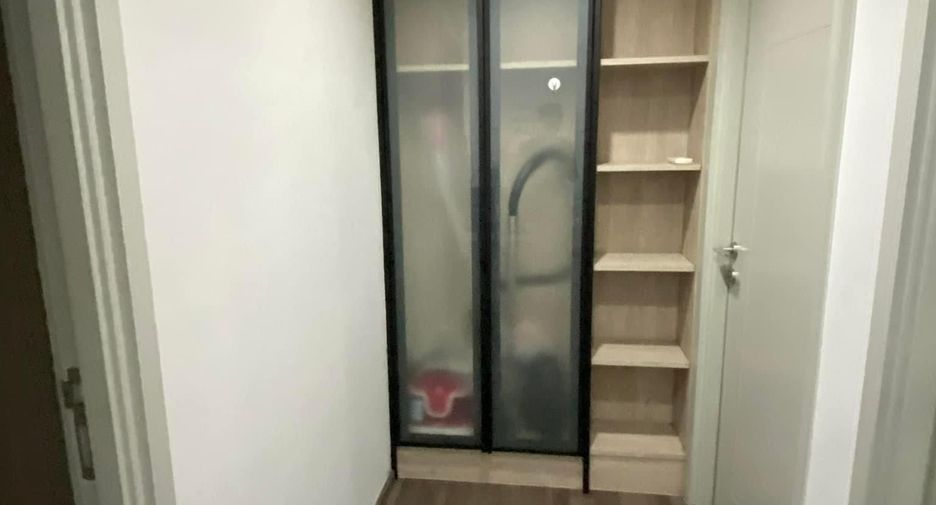 Condo en venta de 2 habitaciones en Phra Khanong, Bangkok