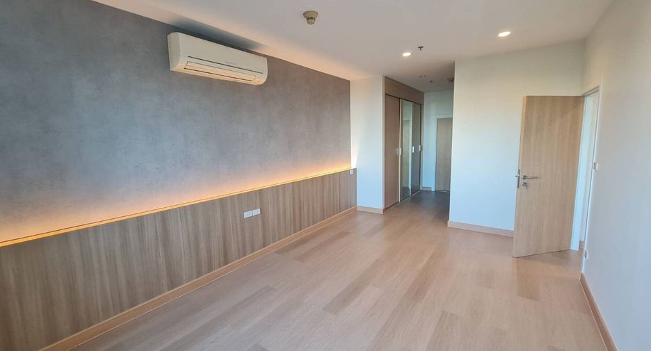 For sale 2 bedrooms condo in Yan Nawa, Bangkok