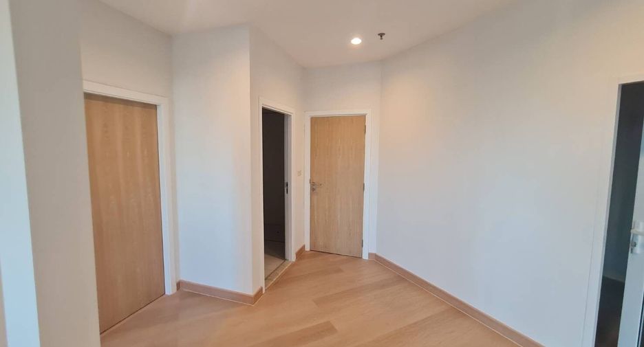 For sale 2 bedrooms condo in Yan Nawa, Bangkok