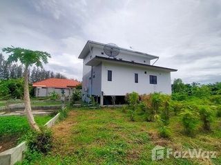 For sale 3 bedrooms house in Mueang Nakhon Sawan, Nakhon Sawan