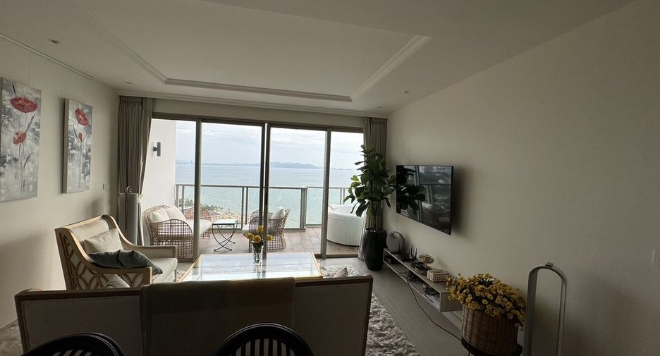 For rent 2 bedrooms condo in Bang Lamung, Chonburi