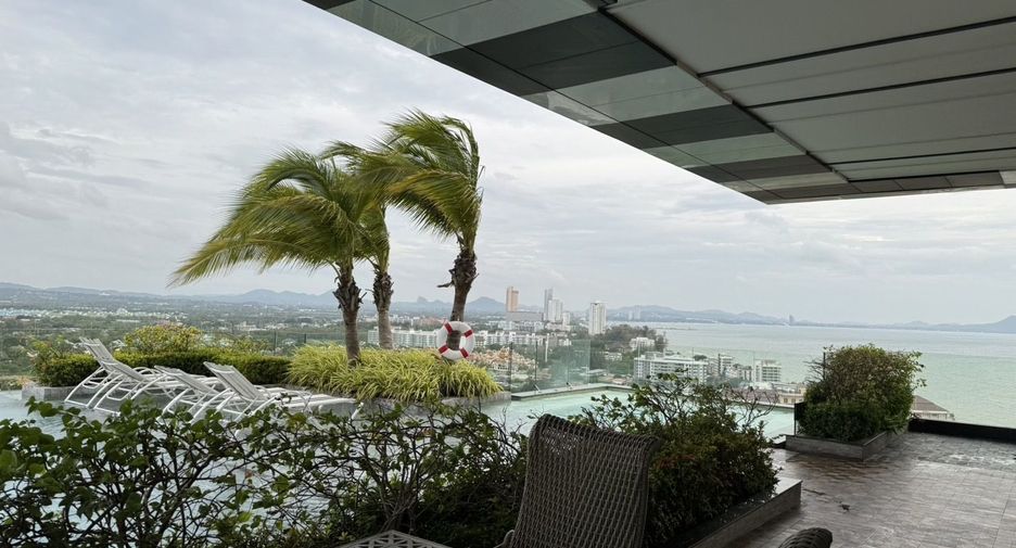 For rent 2 bedrooms condo in Bang Lamung, Chonburi