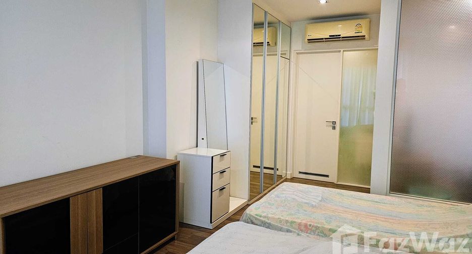 For sale 1 bed condo in Thon Buri, Bangkok