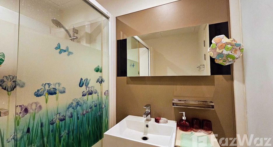 For sale 1 bed condo in Thon Buri, Bangkok