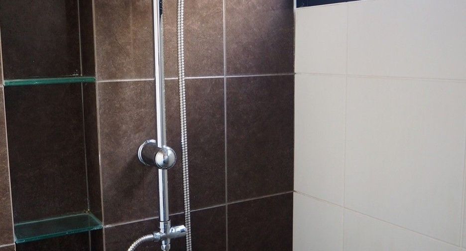 For sale 4 bedrooms townhouse in Pak Kret, Nonthaburi