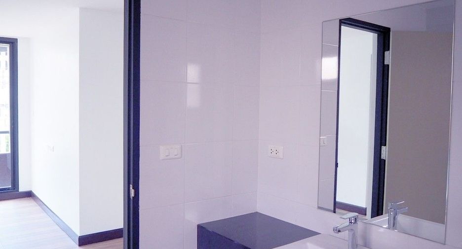 For sale 4 bedrooms townhouse in Pak Kret, Nonthaburi