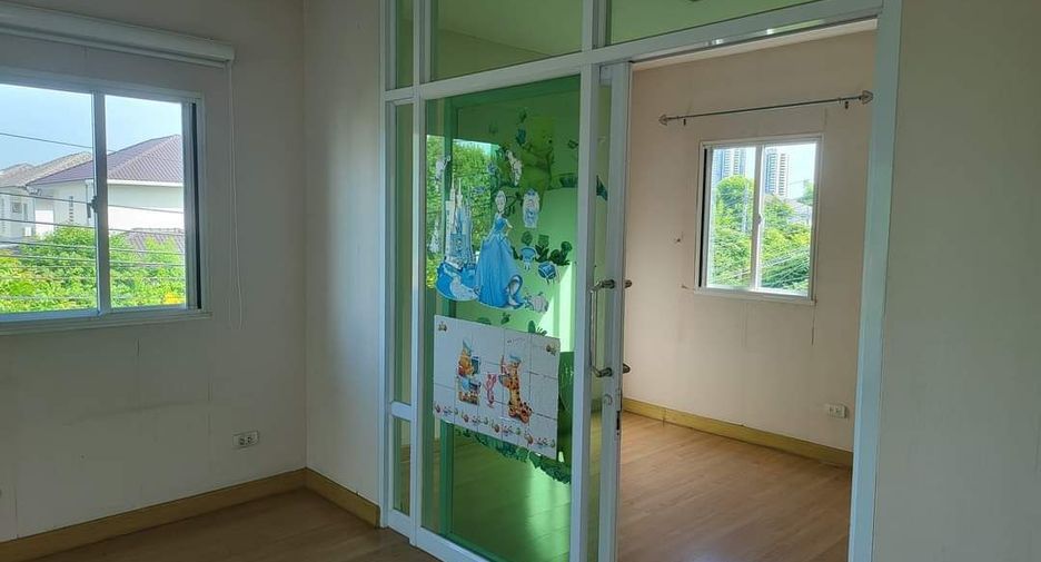 À vendre 5 chambres maison à Pak Kret, Nonthaburi