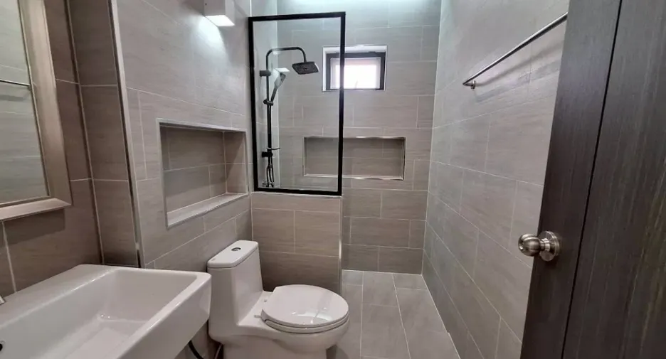 Haus zur Miete mit 3 Zimmer in Cha Am, Phetchaburi