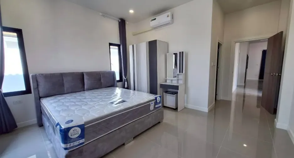 Haus zur Miete mit 3 Zimmer in Cha Am, Phetchaburi