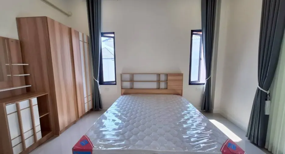 Haus zur Miete mit 3 Zimmer in Cha Am, Phetchaburi