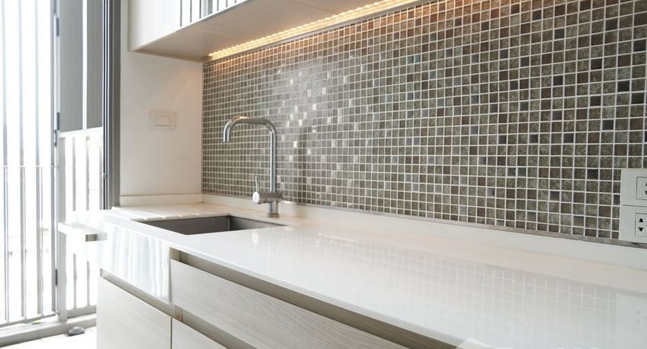 For sale 1 bed condo in Khlong San, Bangkok