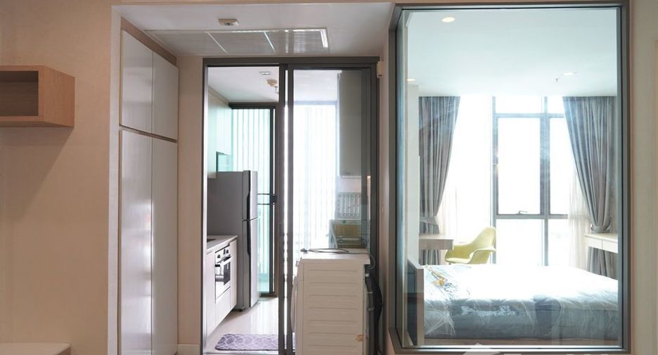 For sale 1 bed condo in Khlong San, Bangkok