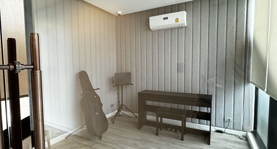 For sale 2 bedrooms condo in Bang Kho Laem, Bangkok