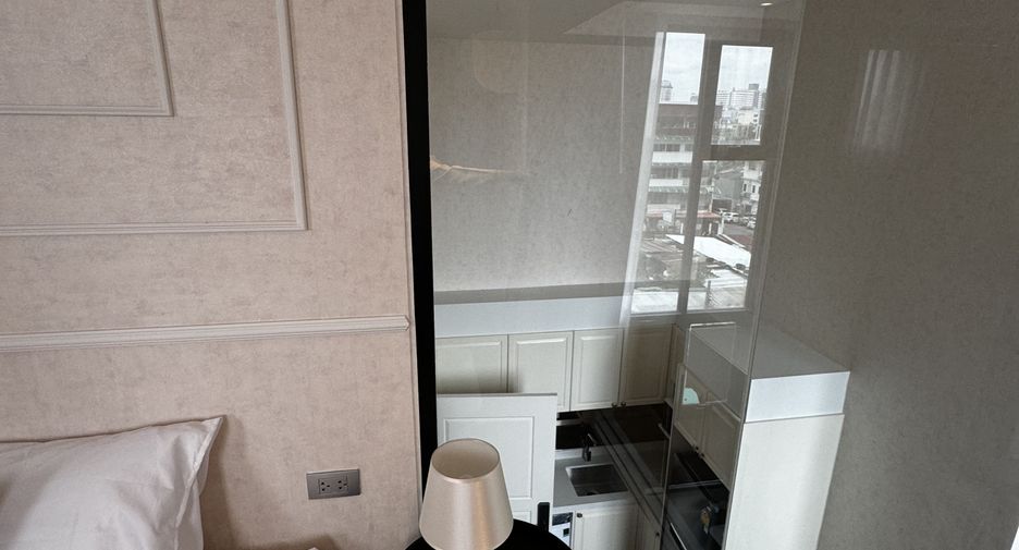 For sale 2 bedrooms condo in Bang Kho Laem, Bangkok