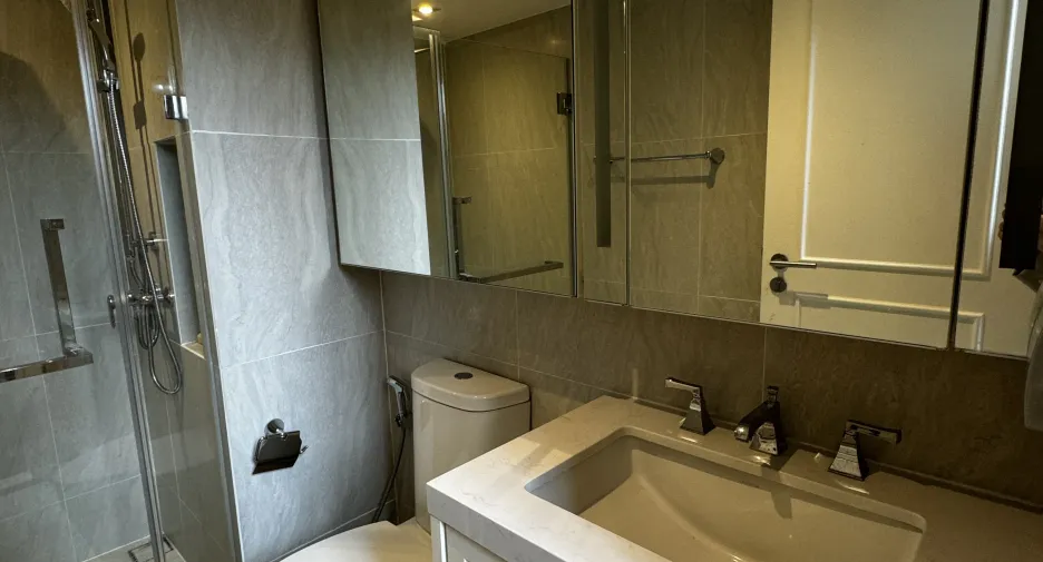 For sale 2 bedrooms condo in Bang Kho Laem, Bangkok