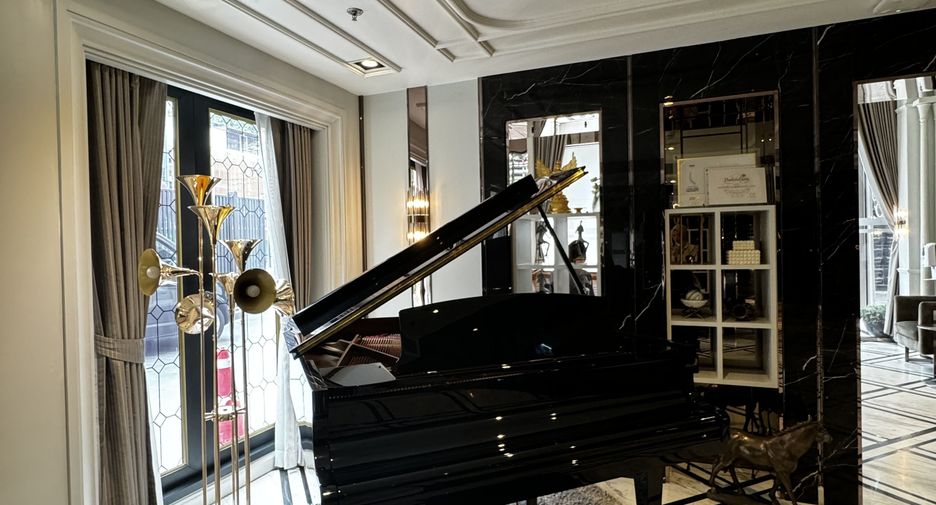 For sale 2 bedrooms condo in Bang Kho Laem, Bangkok