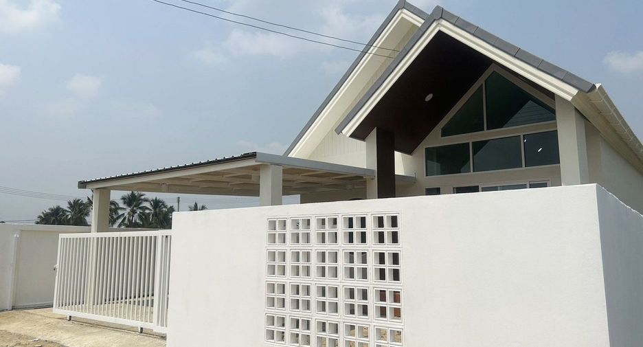 Haus zum Kauf mit 3 Zimmer in Ban Phaeo, Samut Sakhon