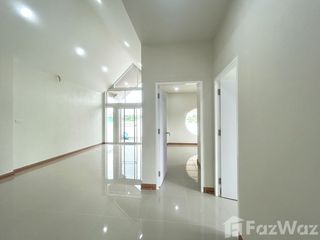 For sale 3 ベッドルーム house in Ban Phaeo, Samut Sakhon