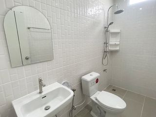 For sale 3 bedrooms house in Ban Phaeo, Samut Sakhon