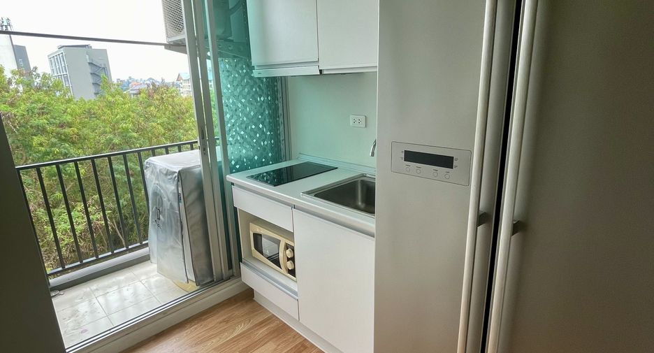 For sale studio condo in Mueang Rayong, Rayong