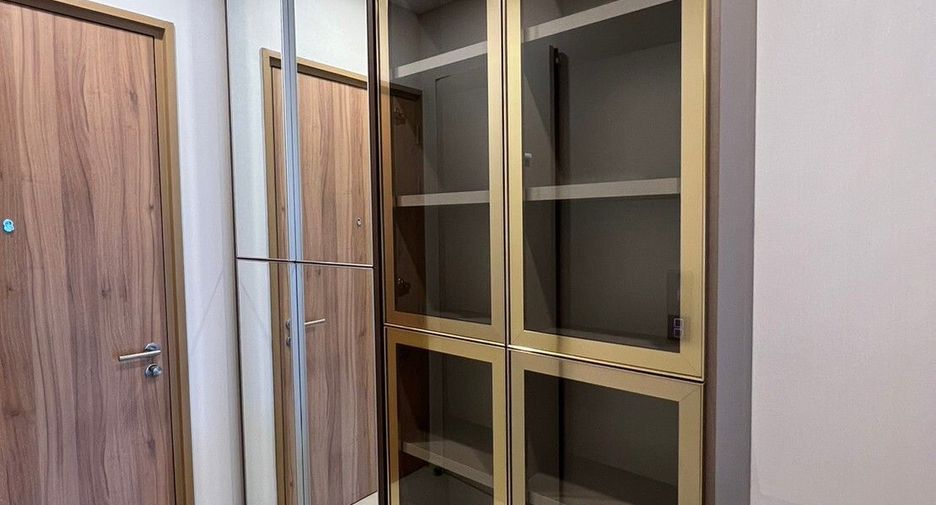 For sale 2 bedrooms condo in Watthana, Bangkok