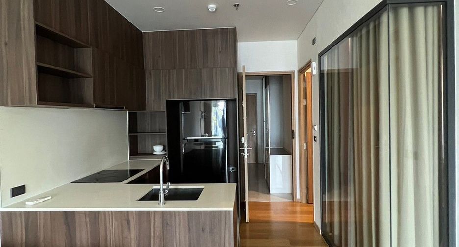 For sale 2 bedrooms condo in Watthana, Bangkok