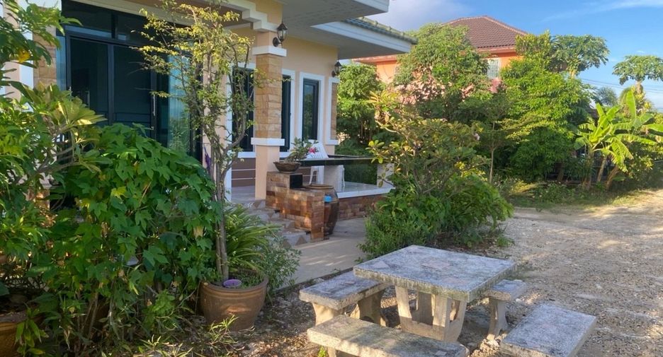 For sale 6 bedrooms house in Lat Lum Kaeo, Pathum Thani