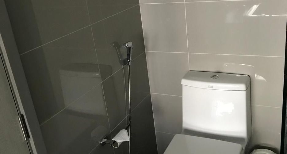 For sale 1 bed condo in Bang Rak, Bangkok