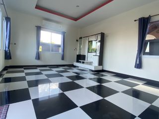 For sale 3 bedrooms house in Mueang Songkhla, Songkhla