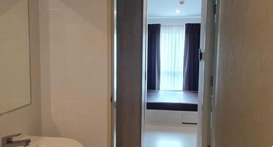 For sale 1 bed condo in Mueang Samut Prakan, Samut Prakan