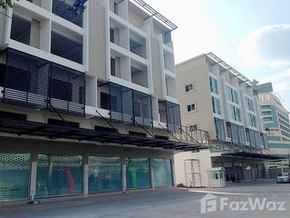 Local comercial en alquiler de 1 habitaciones en Mueang Pathum Thani, Pathum Thani