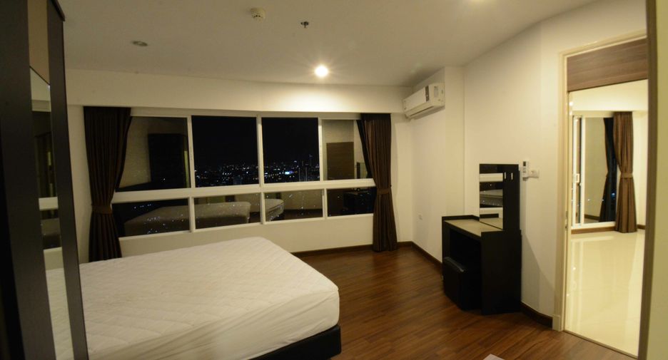 À vendre 2 chambres condo à Yan Nawa, Bangkok