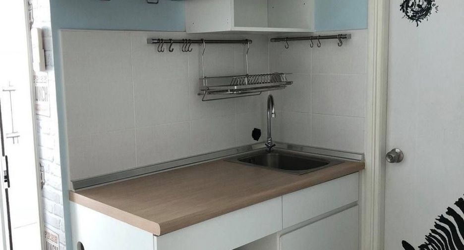 For sale 1 bed condo in Huai Khwang, Bangkok